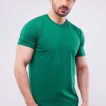 men wearing green t shirt